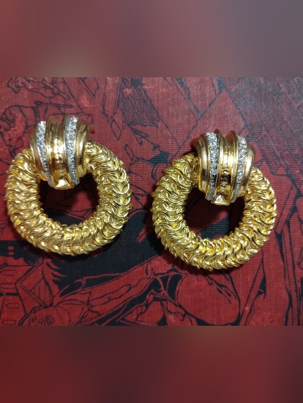 Fabulous Gold Door Knocker Clip On Earrings